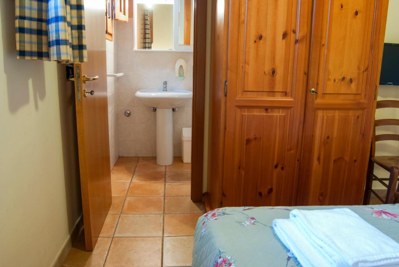 Agriturismo Al Casale دونافوغاتا المظهر الخارجي الصورة