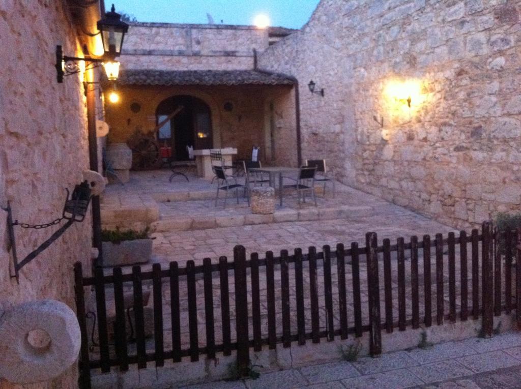 Agriturismo Al Casale دونافوغاتا المظهر الخارجي الصورة