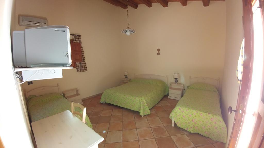 Agriturismo Al Casale دونافوغاتا المظهر الخارجي الصورة