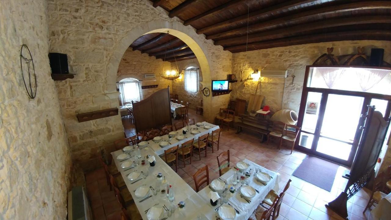 Agriturismo Al Casale دونافوغاتا المظهر الخارجي الصورة